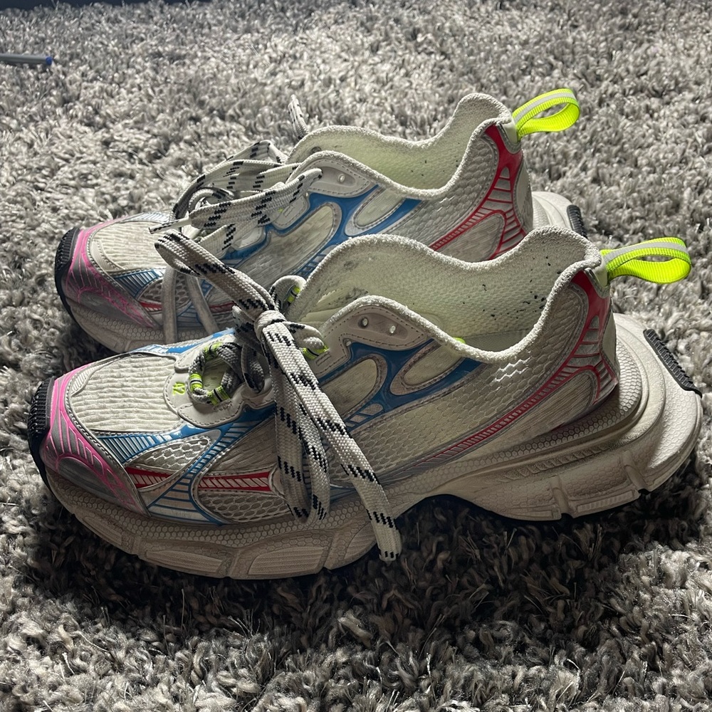 Balenciaga 3XL